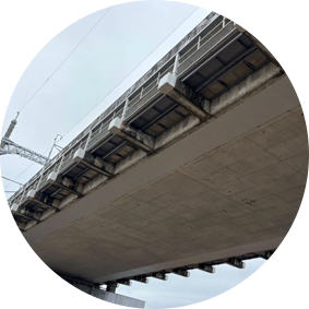 橋を支え、人を支え、安心をつなぐ。